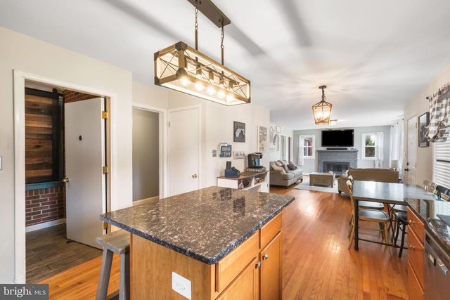 25223 OAK DR, Damascus, MD 20872