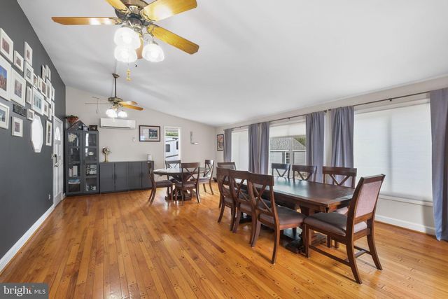 25223 OAK DR, Damascus, MD 20872