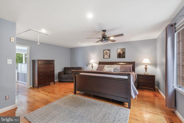 25223 OAK DR, Damascus, MD 20872