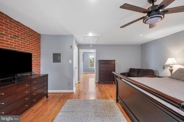 25223 OAK DR, Damascus, MD 20872