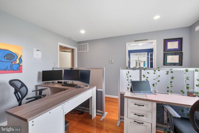 25223 OAK DR, Damascus, MD 20872