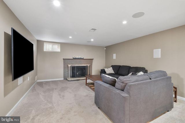 25223 OAK DR, Damascus, MD 20872
