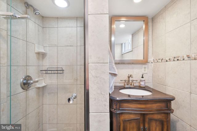 25223 OAK DR, Damascus, MD 20872