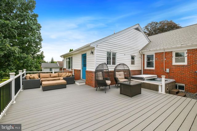 25223 OAK DR, Damascus, MD 20872