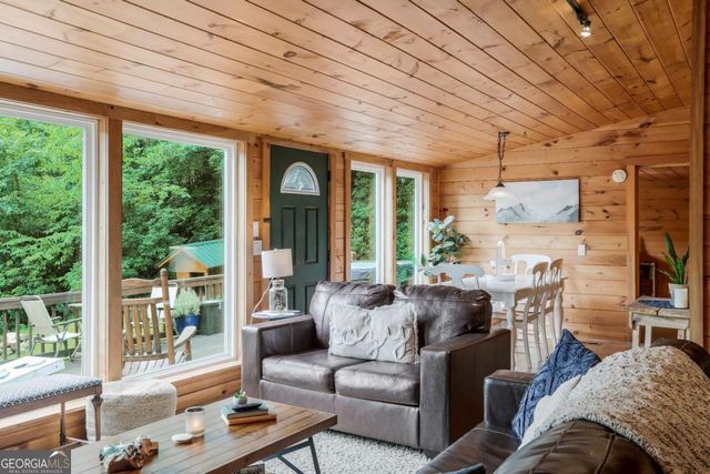 1390 Snake Nation Road, Blue Ridge, GA 30513