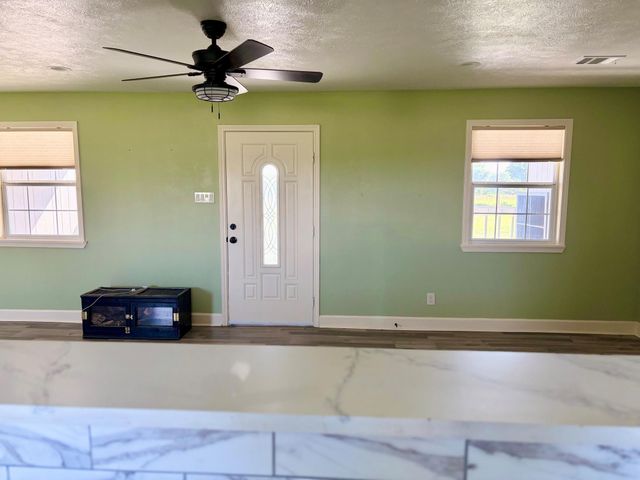 2884 Brooks Drive, Bedias, TX 77831