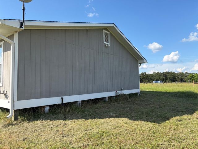 2884 Brooks Drive, Bedias, TX 77831