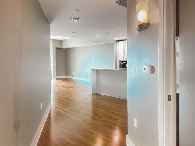 260 S OSCEOLA AVENUE 1005, Orlando, FL 32801