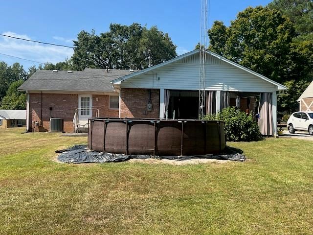 1420 VIRGINIA DR, Bolivar, TN 38008