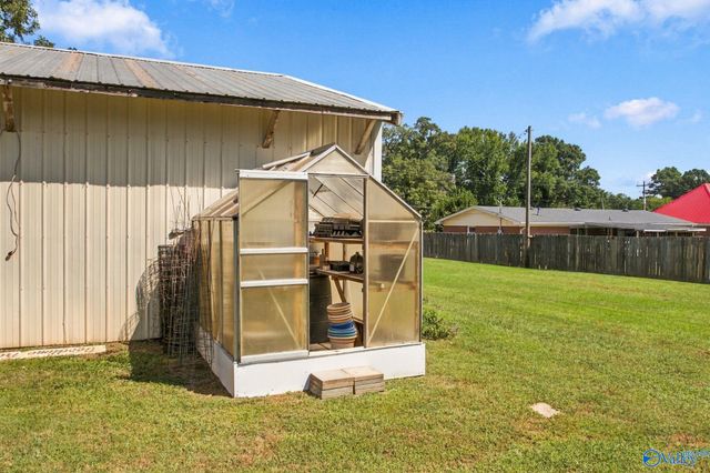 19930 Huntsville Brownsferry Road, Tanner, AL 35671