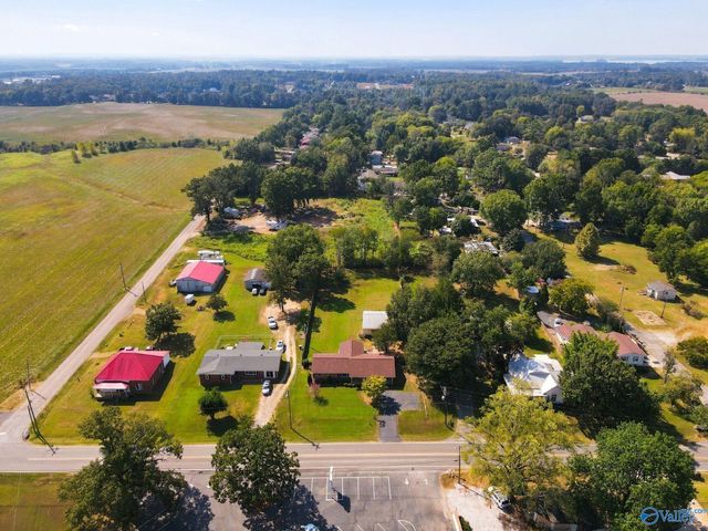 19930 Huntsville Brownsferry Road, Tanner, AL 35671