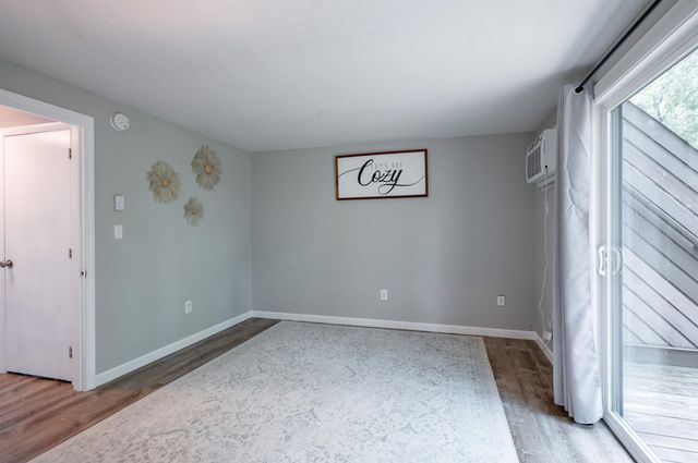 21 Silverton Drive, Nashua, NH 03062