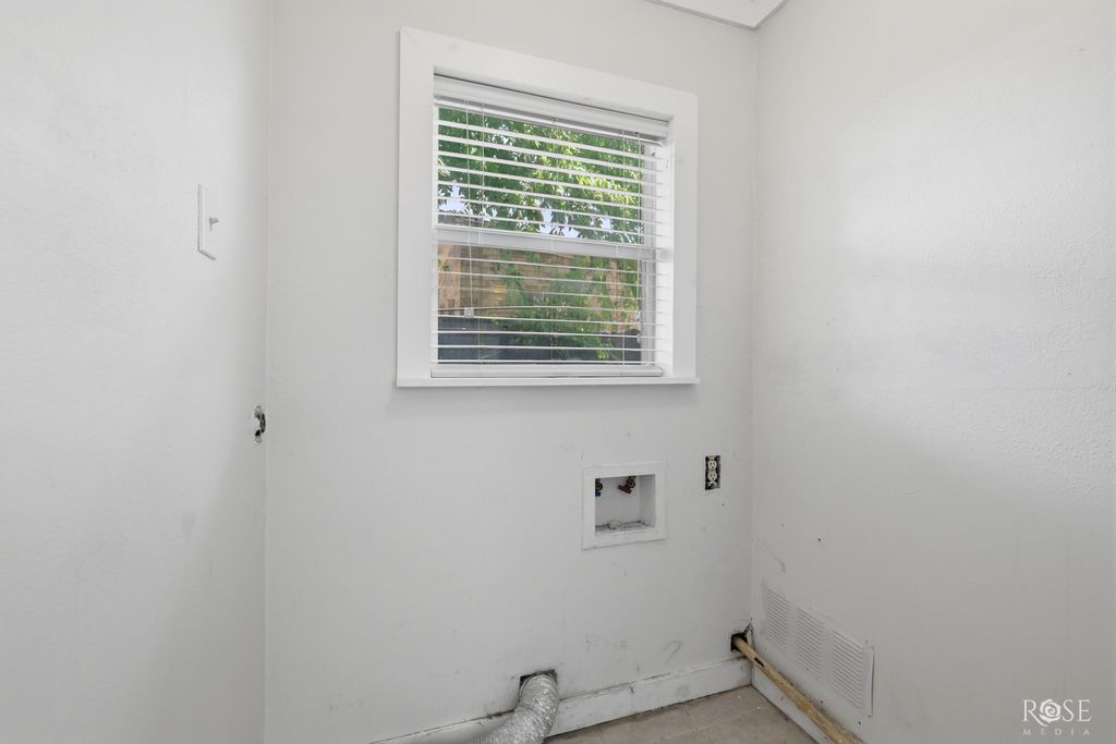 Image 20 of property listing at 1817 Martin Street, San Angelo, TX 76901