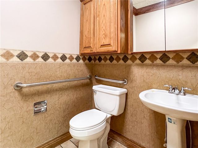 201 S 19th Street P, Rogers, AR 72758