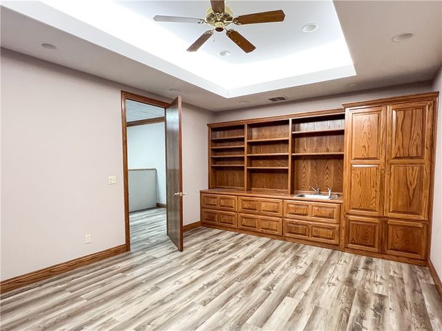201 S 19th Street P, Rogers, AR 72758