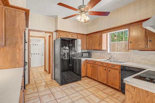 8306 Vintage Creek Drive, Spring, TX 77379