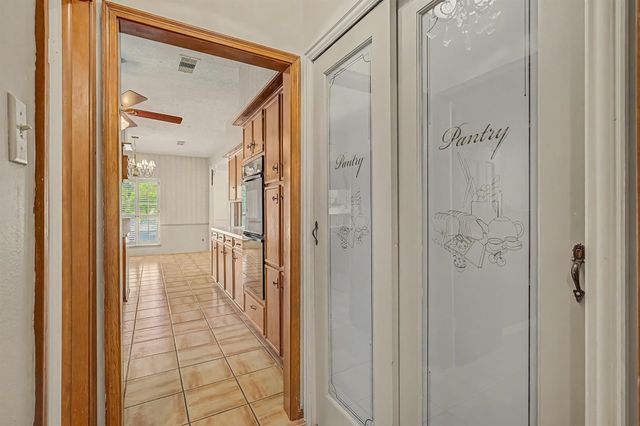 8306 Vintage Creek Drive, Spring, TX 77379