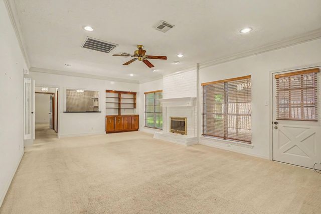 8306 Vintage Creek Drive, Spring, TX 77379