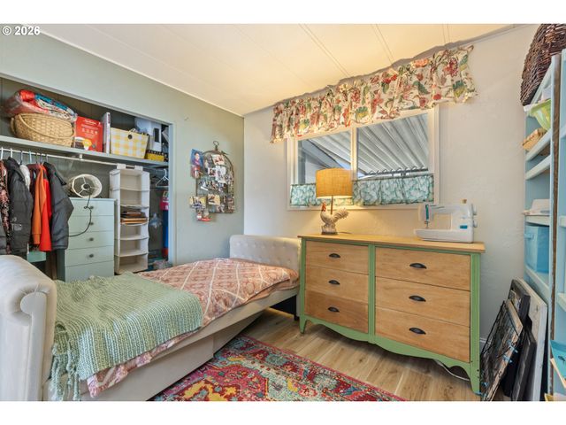 1199 N TERRY St 287, Eugene, OR 97402