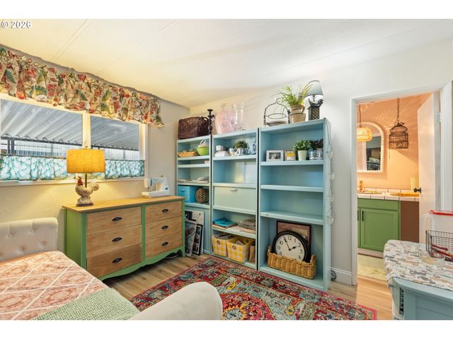 1199 N TERRY St 287, Eugene, OR 97402