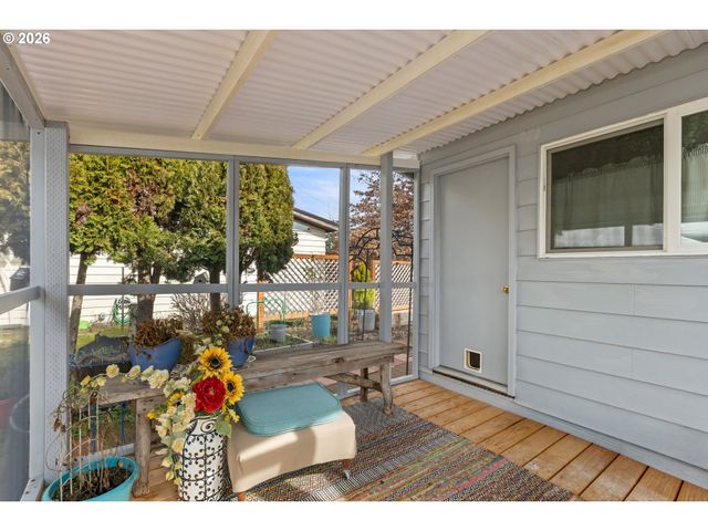 1199 N TERRY St 287, Eugene, OR 97402