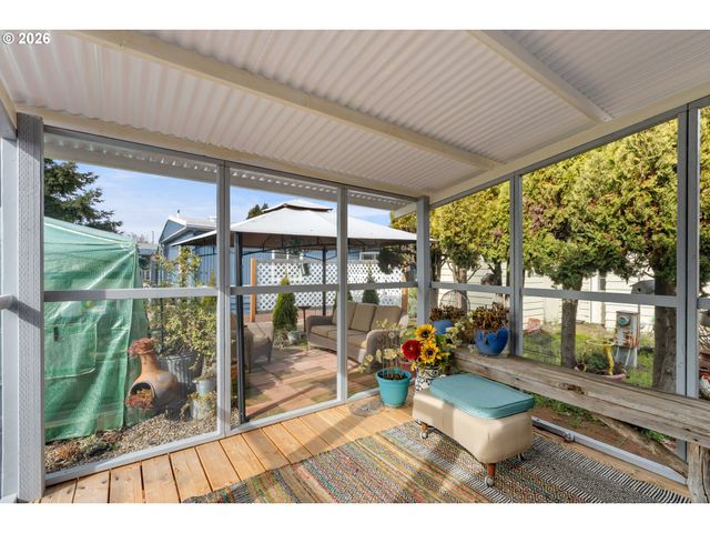 1199 N TERRY St 287, Eugene, OR 97402