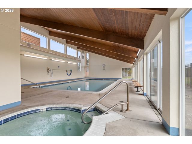 1199 N TERRY St 287, Eugene, OR 97402