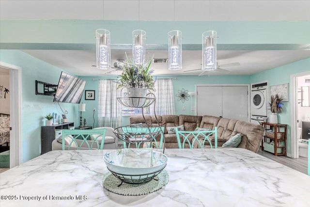 5261 Circle Drive, Weeki Wachee, FL 34607