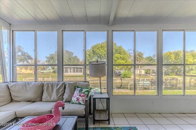 5261 Circle Drive, Weeki Wachee, FL 34607