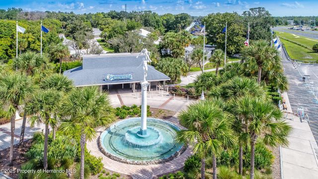5261 Circle Drive, Weeki Wachee, FL 34607