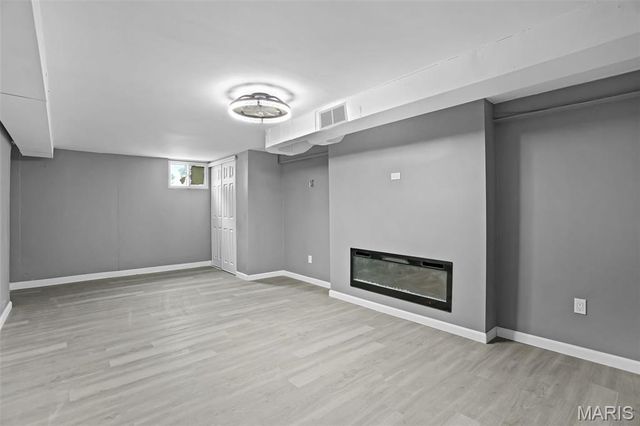 826 Fontaine Place, St Louis, MO 63137