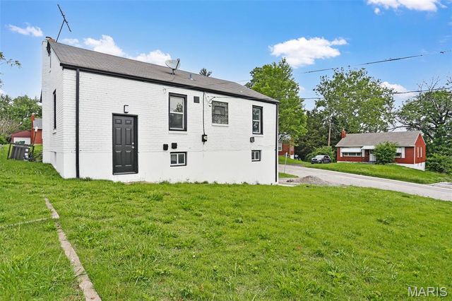 826 Fontaine Place, St Louis, MO 63137