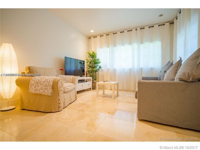 929 Michigan Ave 1, Miami Beach, FL 33139