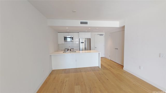 1001 Queen Street 1909, Honolulu, HI 96814