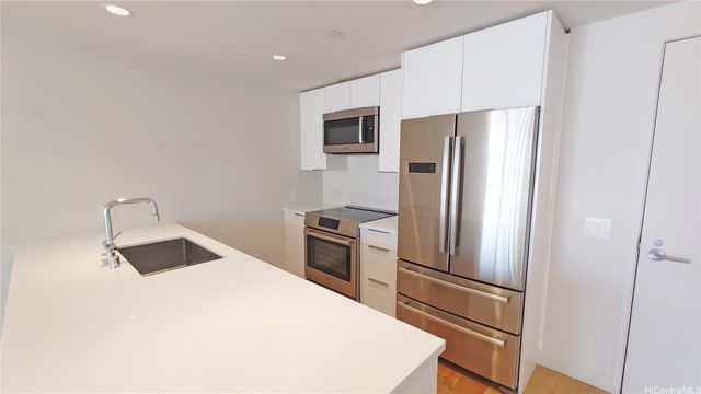 1001 Queen Street 1909, Honolulu, HI 96814