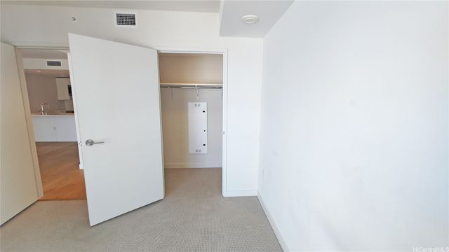 1001 Queen Street 1909, Honolulu, HI 96814