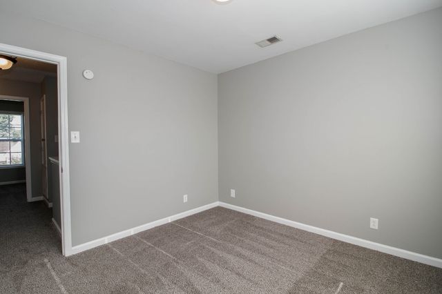 3836 Man O War Blvd, Clarksville, TN 37042