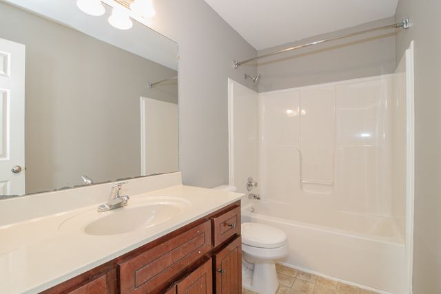 3836 Man O War Blvd, Clarksville, TN 37042