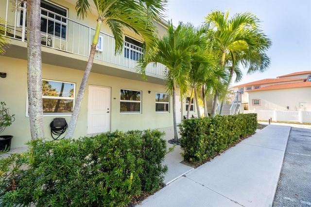 2319 Tamarind Drive, Fort Pierce, FL 34949
