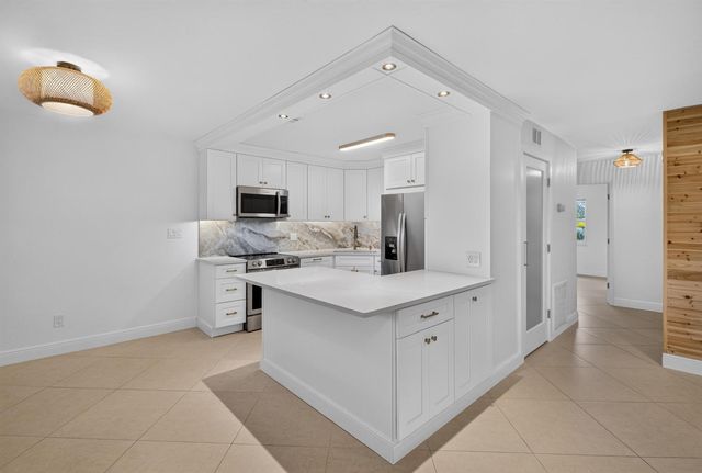 2319 Tamarind Drive, Fort Pierce, FL 34949