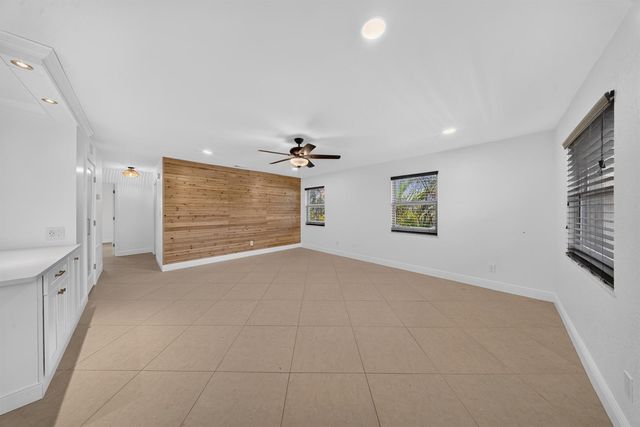 2319 Tamarind Drive, Fort Pierce, FL 34949