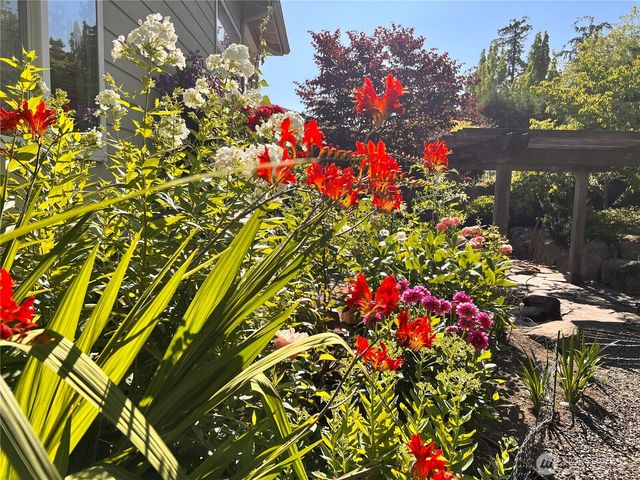 11229 NE 116th Place, Kirkland, WA 98034