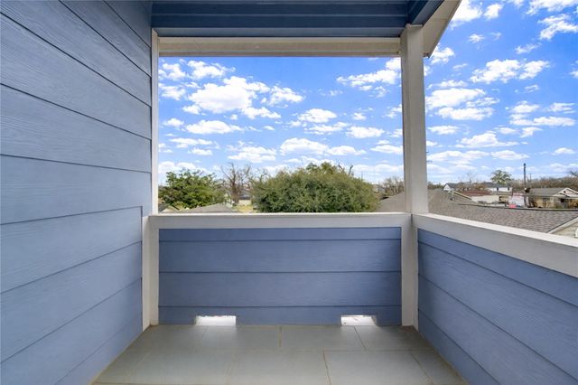 1115 Bunton Street, Houston, TX 77009