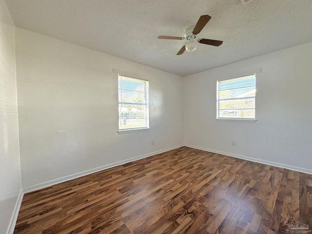 1820 Nestle Dr, Pensacola, FL 32534