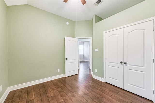 1065 Brigid Court, Dickinson, TX 77539