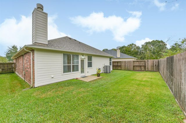 1065 Brigid Court, Dickinson, TX 77539