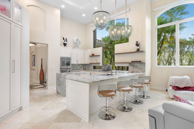 1811 Breakers West Court, West Palm Beach, FL 33411