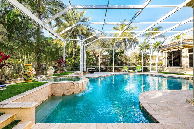 1811 Breakers West Court, West Palm Beach, FL 33411