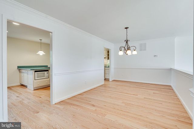 1423 MCLEAN MEWS CT, Mclean, VA 22101