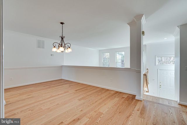 1423 MCLEAN MEWS CT, Mclean, VA 22101